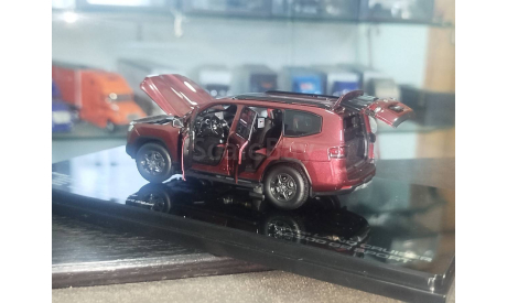 Вналичии. Toyota land cruiser 300  1/43, масштабная модель, Lcd, scale43
