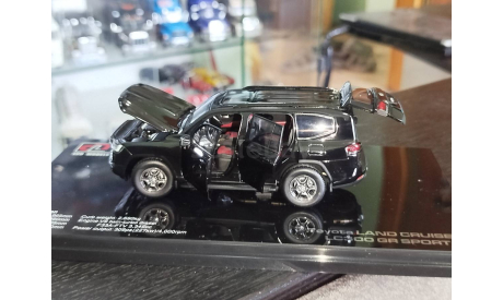 Toyota land cruiser 300  1/43, масштабная модель, Lcd, scale43