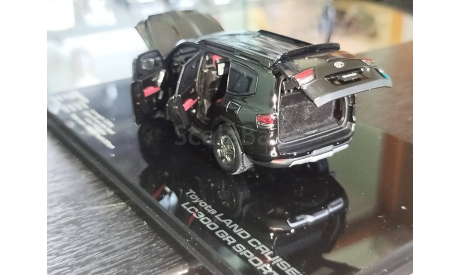 Toyota land cruiser 300  1/43, масштабная модель, Lcd, scale43