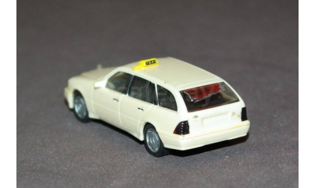 Автомобиль такси Mercedes-Benz С200Е C-Klasse, Германия., масштабная модель, Herpa, 1:87, 1/87