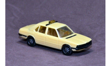 Легковой автомобиль BMW 528i, такси, Германия., масштабная модель, Herpa, 1:87, 1/87