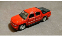 Автомобиль Chevrolet Avalanche 2002, масштабная модель, Welly, 1:64, 1/64