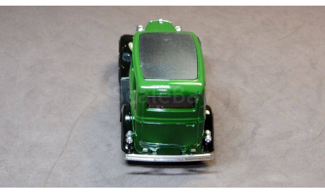 Легковой автомобиль Ford V8, 1938, США., масштабная модель, Solido, 1:43, 1/43