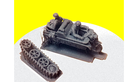 Сборная модель Sd.Kfz. 2 Kettenkrad HK 101, сборные модели бронетехники, танков, бтт, NSU, scale43