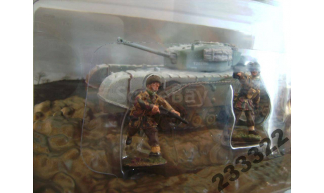 Churcill MK.VII tank s 3 figures 1944 (СORGI)1:50, масштабные модели бронетехники, scale50