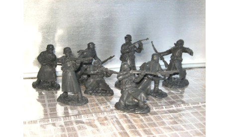 Немецкая пехота-Сталинград 1942(TSSD)1/32, фигурка, scale32