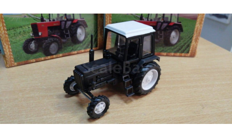 160115 трактор мтз-82 2-х цв.(пластик, черный с белой крышей), масштабная модель трактора, Металл-Пласт, scale43