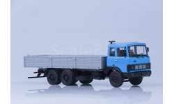 МАЗ-6303 бортовой (голубой/серый) /откидывающаяся кабина/ Автоистория (АИСТ) 1:43