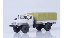 Миасский грузовик 43206 4х4 бортовой с тентом Автоистория (АИСТ) 1:43