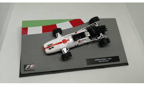 Formula 1 Auto Collection №10 - Honda RA300 - Джон Сёртис (1967), масштабная модель, Formula 1 (Auto Collection), scale43