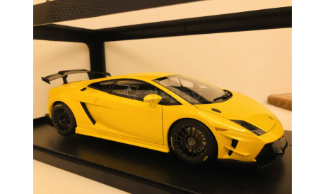 AutoArt Lamborghini Gallardo LP560 Super Trofeo, масштабная модель, scale18