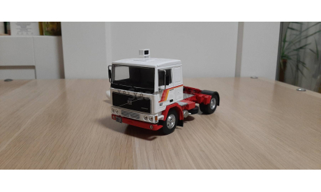 Модель Тягача VOLVO F10 IXO, масштабная модель, IXO грузовики (серии TRU), 1:43, 1/43