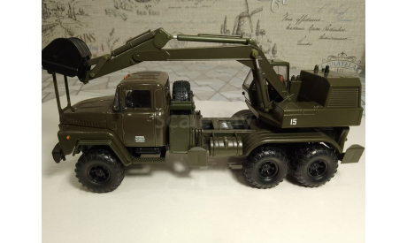 Краз-260 эо-4422 1/43 экскаватор, масштабная модель, Наш Автопром, 1:43