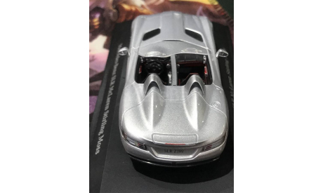 Коллекционная модель. MINICHAMPS-  MERCEDES- BENZ SLR McLaren Stirling Moss 2008, масштабная модель, 1:43, 1/43