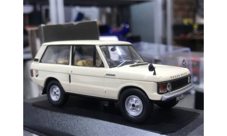 Коллекционная модель. Range Rover Beige 3.5 1970 2 doors, масштабная модель, IXO Road (серии MOC, CLC), scale43
