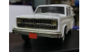 Коллекционная модель 1:43 Chevrolet Suburban Hearse, масштабная модель, Western Models (GB, 1/43