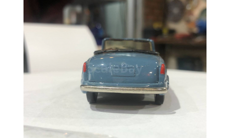 Коллекционная модель. Borgward Isabella Cabriolet 1955, масштабная модель, Tin Wizard, scale43