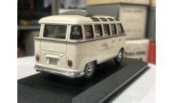 Коллекционная модель. Volkswagen Bus T1 Samba Bus ’Taeter’ 1960  Minichamps