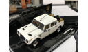 Коллекционная модель. Ламборгини Lamborghini LM002 4x4 1984 Белая Minichamps, масштабная модель, 1:43, 1/43