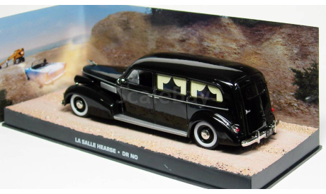 Коллекционная модель 1:43 La Salle Hearse - Dr No, масштабная модель, GE Fabbri, 1/43