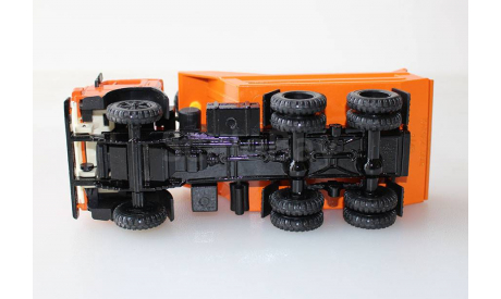 Камаз 5511 Самосвал (с Запасками на кузове) Элекон 1:43, масштабная модель, scale43
