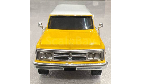 GMC Suburban 1972 масштаб 1:43, сборная модель автомобиля, Bezrodnoe 3D печать, scale43