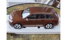 Audi Q7 1:18 Minichamps, масштабная модель, scale18