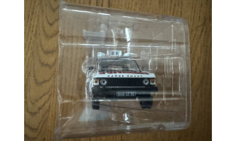 Land Rover Range Rover Advertising vehicle Pinder Circus, масштабная модель, scale43