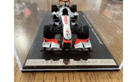 Vodafone McLaren Mercedes Jenson Button Japan GP Victory 2011, масштабная модель, Minichamps, scale43