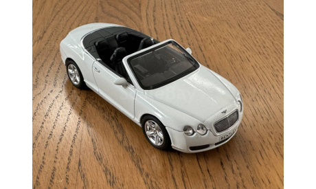 Bentley Continental GTC Minichamps, масштабная модель, scale43