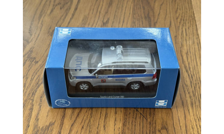 Toyota Land Cruiser 200  Милиция, масштабная модель, VMM/VVM, scale43