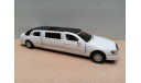 1/43? Kinsmart Lincoln Town Car Limousine, масштабная модель, scale43