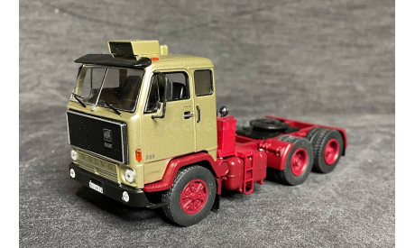 VOLVO F89-32 6x4 (красная рама)-- IXO (конверсия)  1/43, масштабная модель, IXO Road (серии MOC, CLC), scale43