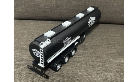 Полуприцеп цистерна (прицеп бочка) 3 оси ’Jack Daniel’s’ - 1/43, масштабная модель, 1:43, еМ, Volvo