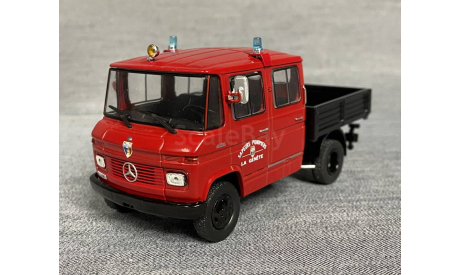 SALE!!! Mercedes T2  408 D  DoKa  (красный) -- IXO  1/43, масштабная модель, IXO Road (серии MOC, CLC), Mercedes-Benz, scale43