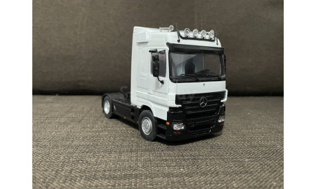 ТЯГАЧ Mercedes Actros MP2 (белый) #2 - IXO  1/43, масштабная модель, 1:43, IXO Road (серии MOC, CLC), Mercedes-Benz