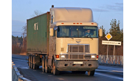 International Eagle Cabover (1995) -  APL тягач + полуприцеп - #57 IXO 1/43, масштабная модель, scale43, IXO грузовики (серии TRU), International Harvester