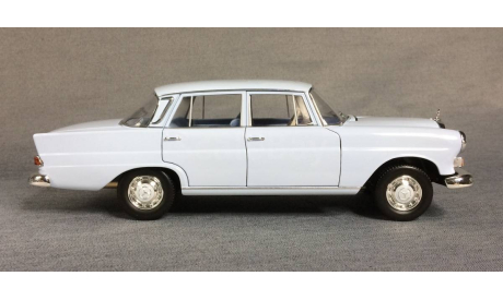 1/18 Mercedes 200 W110 (седан) - NOREV 1/18, масштабная модель, Mercedes-Benz, scale18