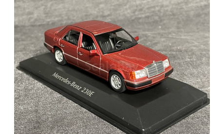 Mercedes 230 E красный мет.  (W124) Minichamps  1/43, масштабная модель, scale43, Mercedes-Benz