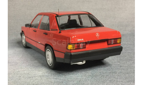 1/18 Mercedes 190E красный (W201) - MINICHAMPS, масштабная модель, scale18, Mercedes-Benz