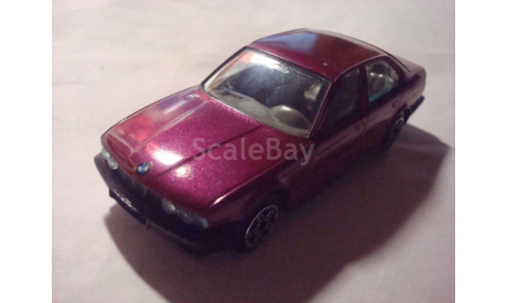 1:43 BMW 535i Bburago Made in Italy, масштабная модель, scale43
