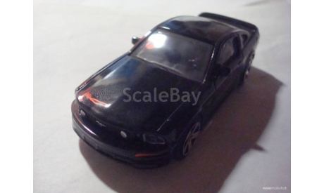 1:43 Ford Mustang GT 2006г, масштабная модель, Bburago, 1/43