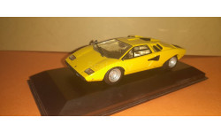 1:43 Lamborghini Countach,Minichamps