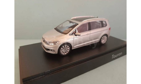 1:43 VW Touran,Norev, масштабная модель, scale43, Volkswagen