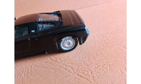 1:43 Bugatti EB 110,Minichamps, масштабная модель, scale43