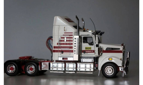 1/50 тягач Kenworth T909 Legend Drake WSI Mammoet, масштабная модель, scale50