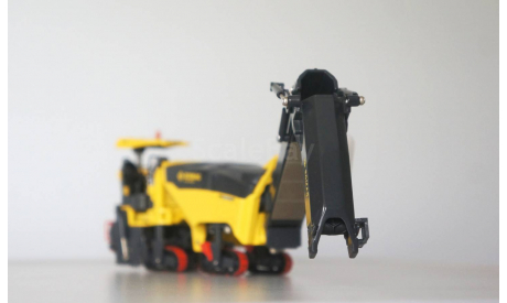 1/50 фреза дорожная Bomag 1000, масштабная модель трактора, scale50