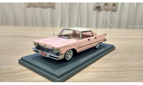Imperial Crown 4-door Southampton, масштабная модель, Neo Scale Models, scale43