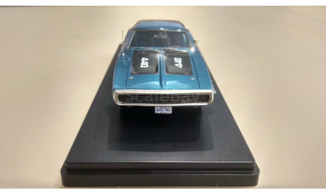 Dodge Charger R/T 1970 Autoworld Уценка!, масштабная модель, ERTL (Auto World), scale43