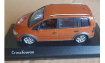 VOLKSWAGEN CROSS TOURAN  2007  ORANG   MINICHAMPS -SE by VW, масштабная модель, scale43